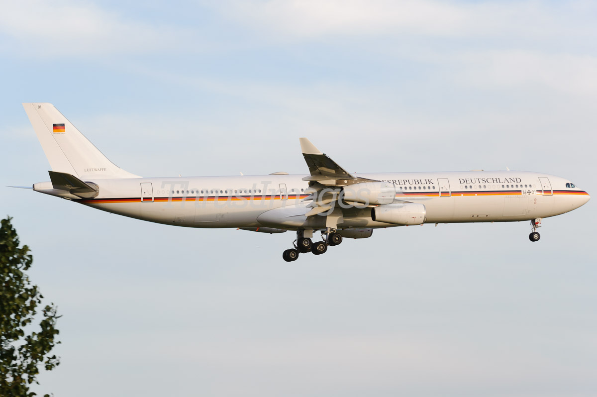 Airbus A340-313X 1601 (cn 274)